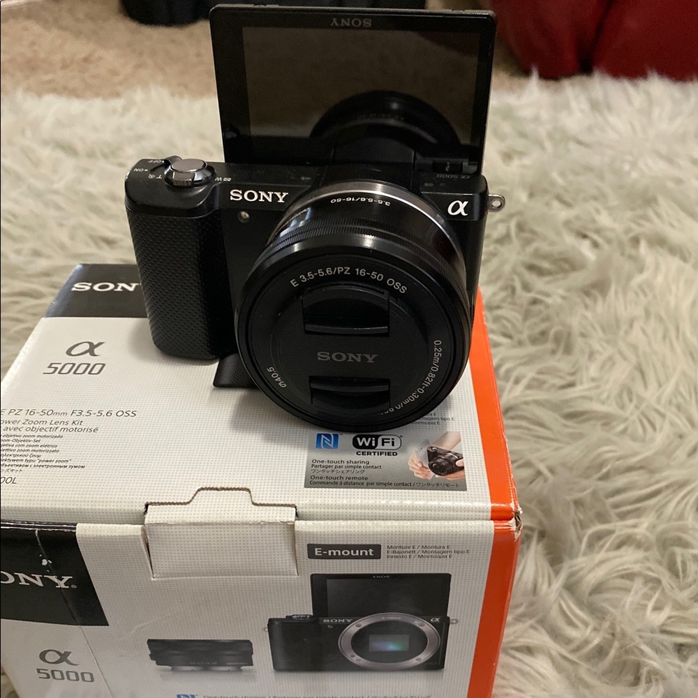 Sony Alpha a5000 Mirrorless Camera 16-50mm…